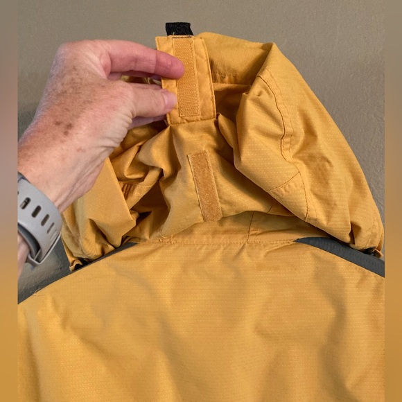 Columbia jacket with Telluride stitched on back, men’s size large. - Picture 4 of 11